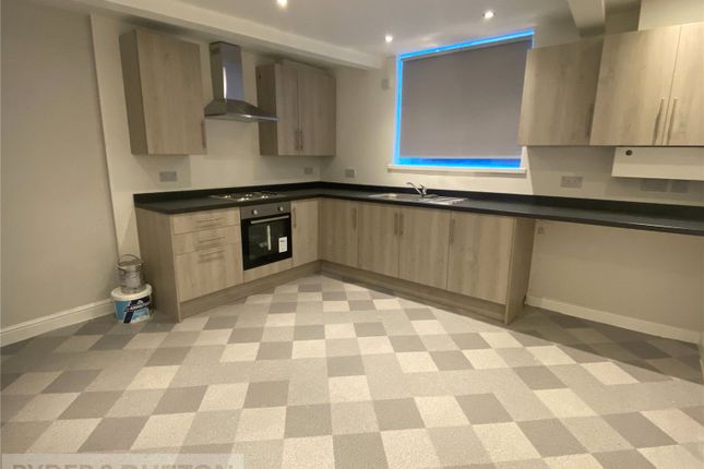 End terrace house to rent in Fenton Road, King Cross, Halifax
