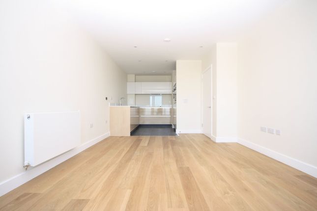 Thumbnail Flat to rent in Barquentine Heights, 4 Peartree Way, Greenwich, London