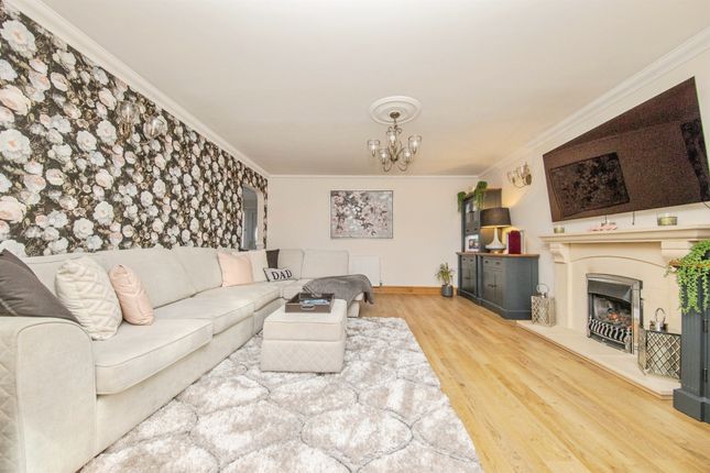 685, St. Johns Road, Clacton-On-Sea photo 2