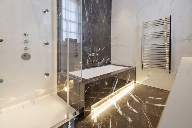 134 Albert Hall Mansions, Prince Consort Road, London photo 4