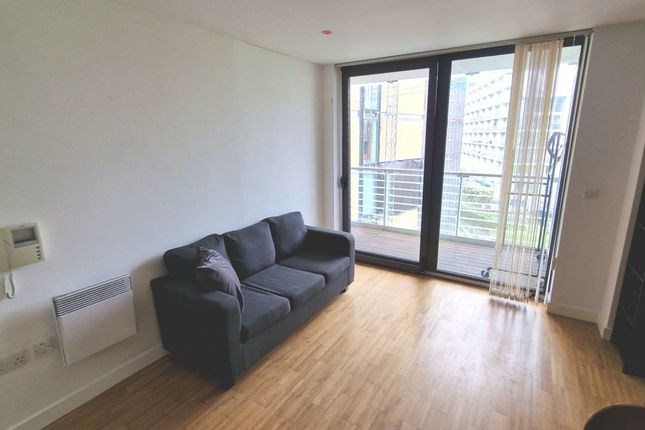 Flat to rent in St Georges Island, Kelso Place