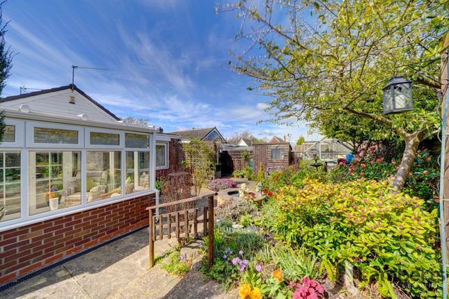 Bungalow for sale in Sheltwood Close, Webheath, Redditch