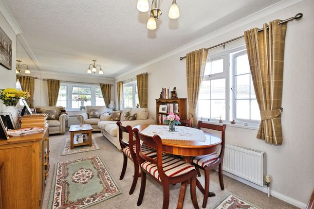 5, Greenacres, Coppitts Hill, Yeovil photo 4