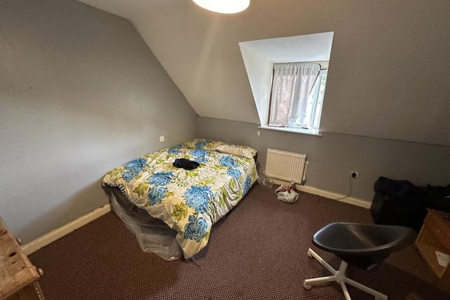 25 Scholars Close, Handsworth, birmingham photo 5