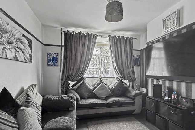 69, Millfield Road, Widnes photo 2