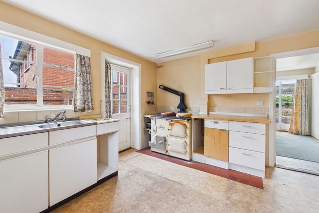 1 Hawthorn Road, Crediton photo 2