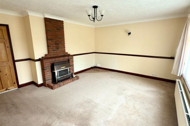 14, Hillside Road East, Bungay photo 4