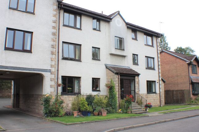 Thumbnail Flat to rent in Wallace Mill Gardens, Mid Calder, Livingston