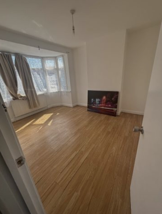 18 Pembroke Road,, Pembroke Road, London photo 4