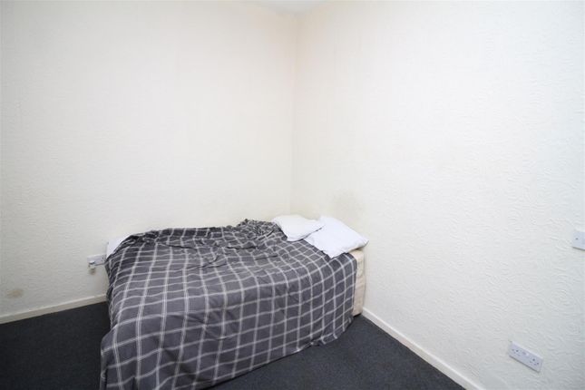 Property to rent in Chisholm Street, Openshaw, Manchester