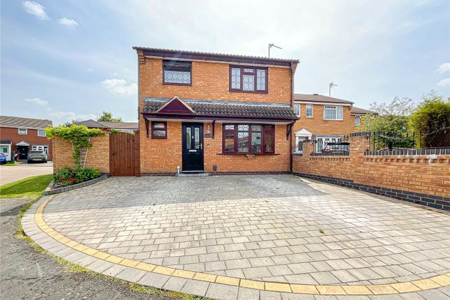 Thumbnail Detached house for sale in Larkspur, Dosthill, Tamworth, Staffordshire