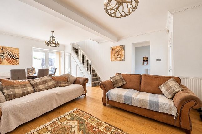 146, Pentre Treharne Road, Swansea photo 3