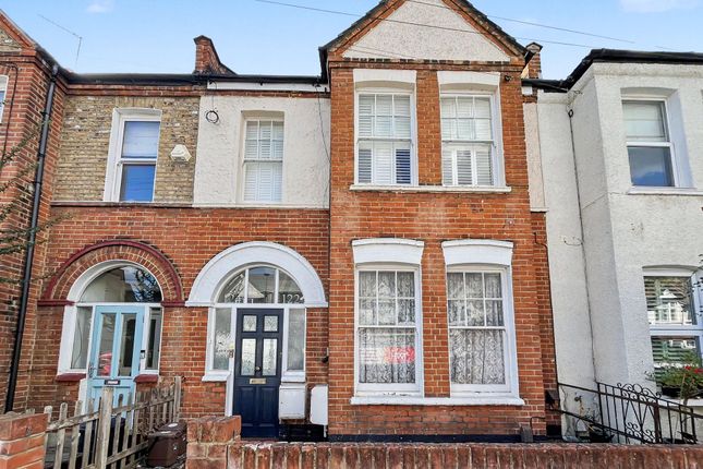 Studio flat on 122 & 124 tranmere road, london, £325,000
