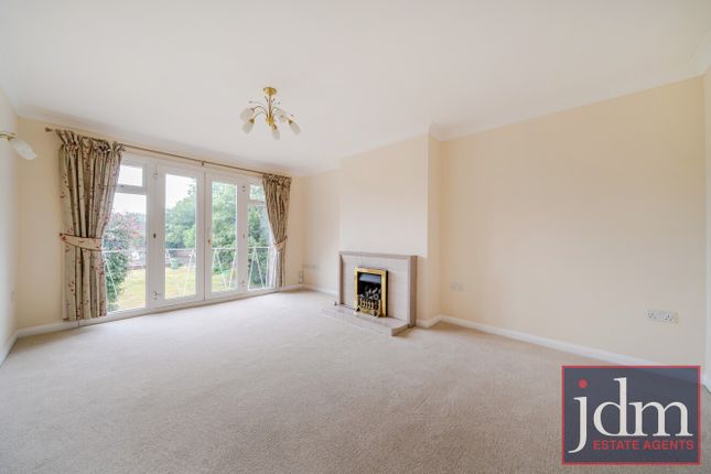 44, Towncourt Lane, Petts Wood photo 3
