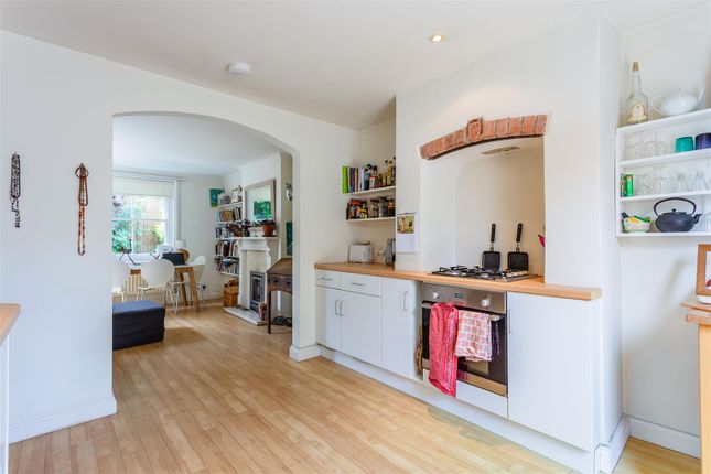 Myrtle Cottage, Fishweir Lane, Bridport photo 4