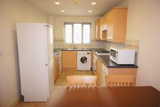 34, Swanwick Lane, Milton Keynes photo 3