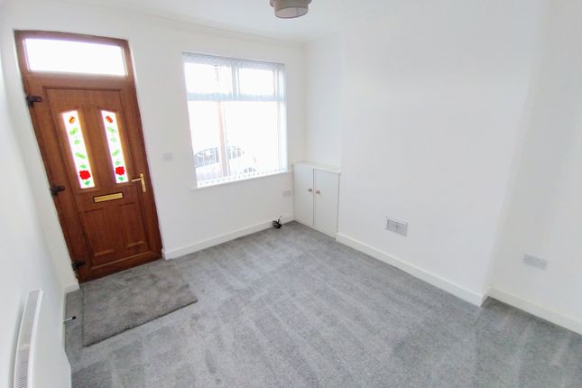 19, St Johns Road, Wolverhampton photo 2