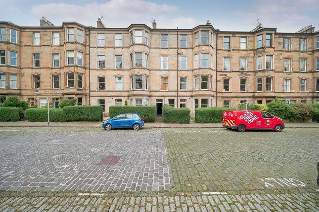 3-bed flat on 100, Thirlestane Road, Flat 4F, Edinburgh, £375,000