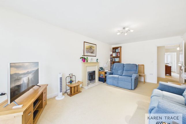 25, Du Maurier Drive, Fowey photo 4