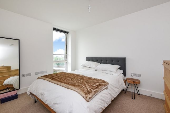 Flat 28, 154, Loudoun Road, London photo 3