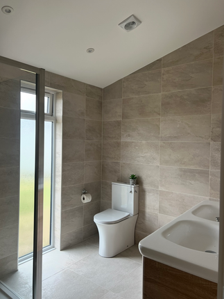 11, Cotswold Grange Country Park, Meadow Lane, Twyning photo 4