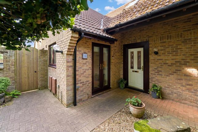 16, Old Park Road, Clevedon photo 2