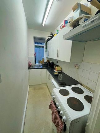 Flat to rent in Buckingham Place, City Centre, Brighton