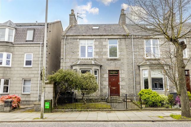 End terrace house to rent in 215 Union Grove, Aberdeen