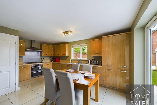 4, Charley Close Market Harborough, Leicestershire photo 3