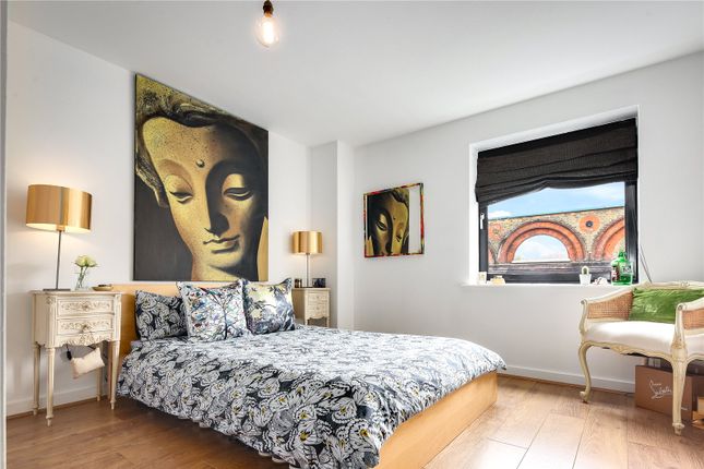 Flat 5, 50, Brooksby's Walk, London photo 4