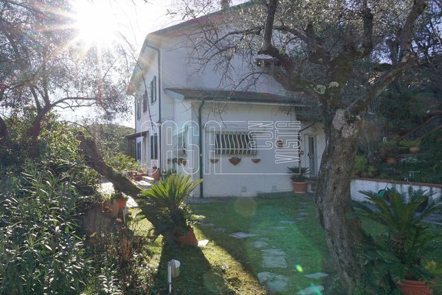 Detached house for sale in Località Tre Strade 8, Lerici, La Spezia, Liguria, Italy