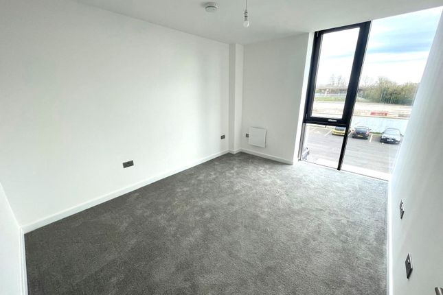 Flat 15, Milton Keynes photo 4