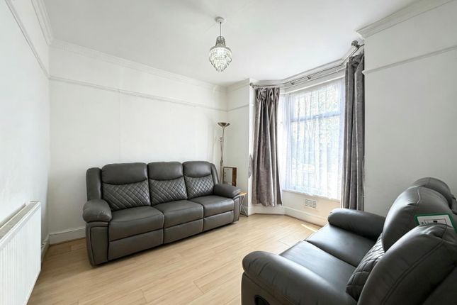 18, Aberdeen Road, London photo 3