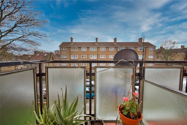 Flat for sale in St. Stephen's Road, East Ham, London