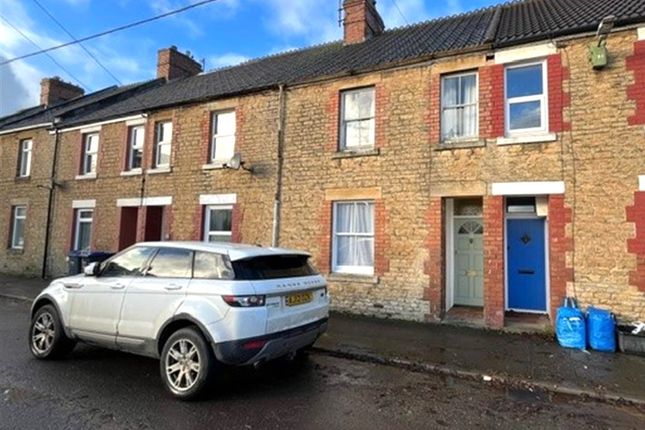 Thumbnail Terraced house for sale in Woodlands Road, Chippenham