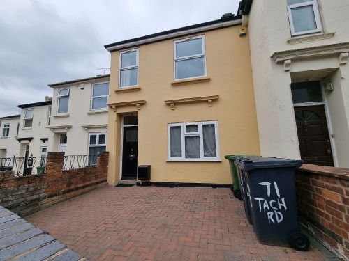 Thumbnail Terraced house to rent in Maxstoke Gardens, Tachbrook Road, Leamington Spa