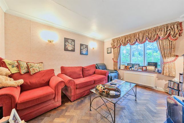 1 Warren Road Reception 2.Jpg