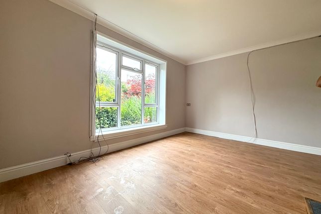4 Arfryn, Aberdare photo 3