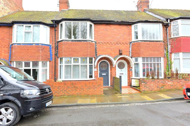 Thumbnail Terraced house to rent in South Bank Avenue, York