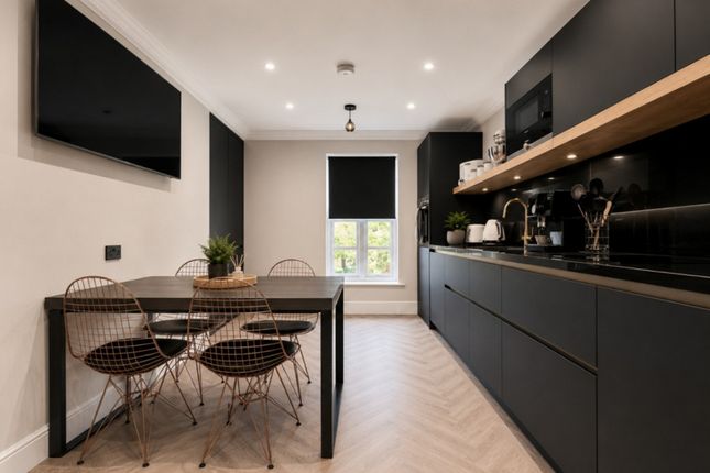 Flat 5, Promenade, Marine Gate Mansion, Southport photo 3