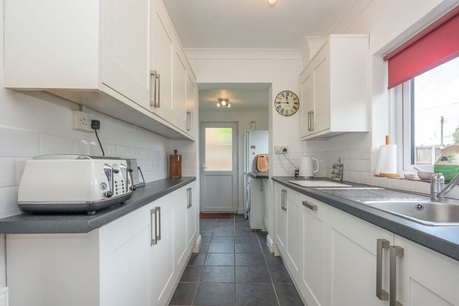 25 Buxton Close, Cromer photo 2