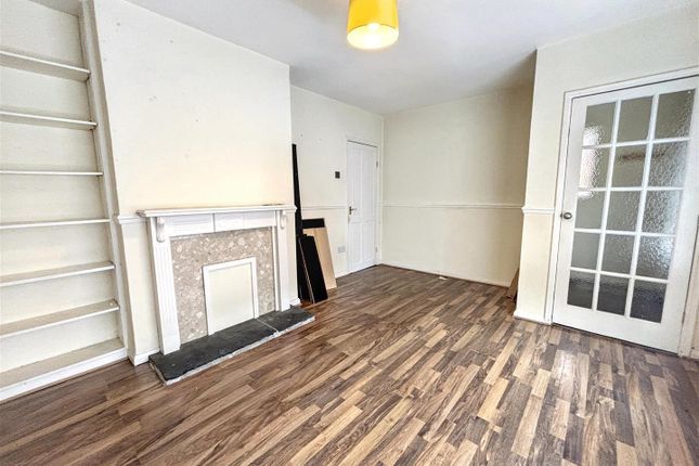 00, Fegg Hayes Road, Stoke-On-Trent photo 3