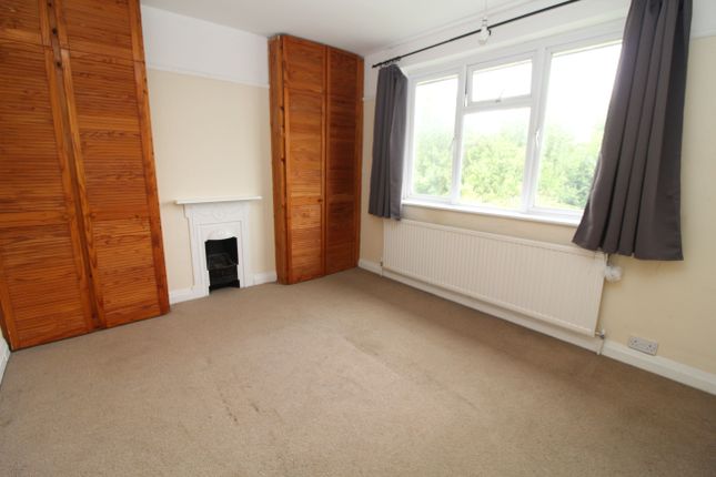 Room To Rent In Woodbridge Hill Gardens Guildford Gu2 Zoopla