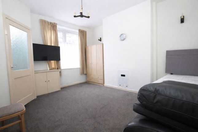 2 Box Street, Littleborough photo 2