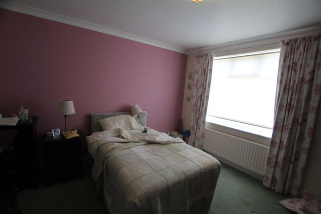 67, Guelder Road, Newcastle Upon Tyne photo 2