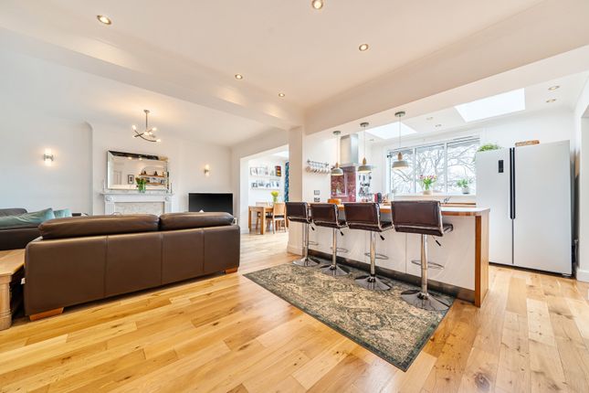 49, Ross Road, London photo 3