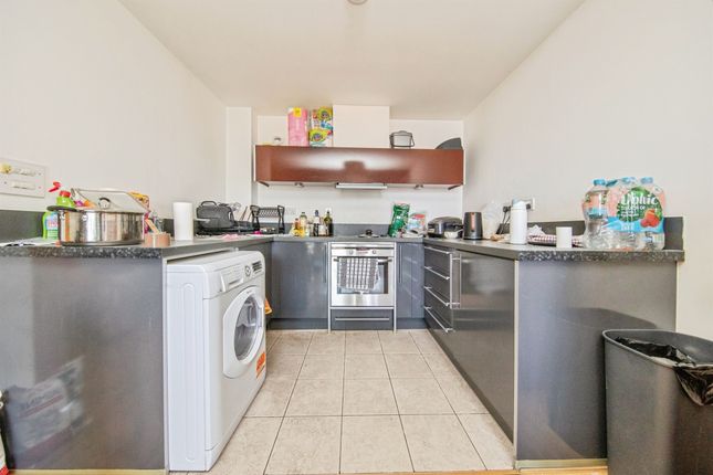 Flat 417, 1, Coprolite Street, Ipswich photo 3