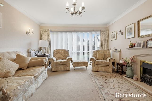 5, Delta Road, Brentwood photo 3