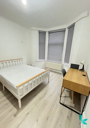 Thumbnail Shared accommodation to rent in Earlsdon Avenue North, Coventry