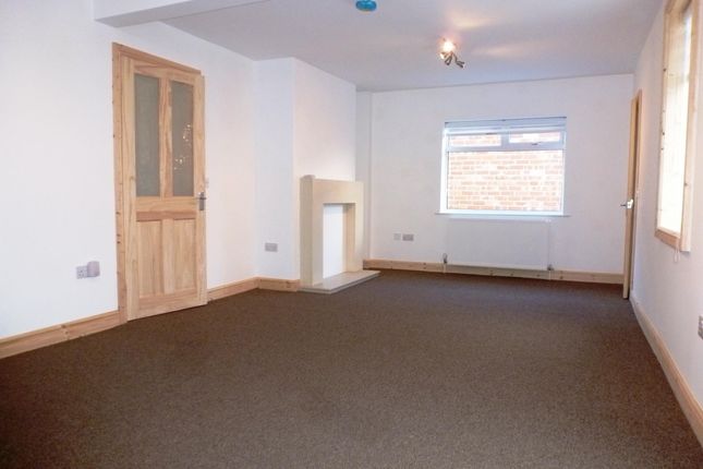 24, Hawthorn Avenue, LINCOLN photo 5